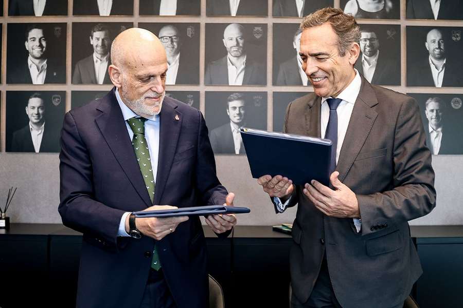 Javier Tebas com Reinaldo Teixeira Javier Tebas com Reinaldo Teixeira