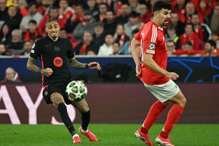 Barcelona e Benfica se enfrentam nesta terça-feira (11), na Espanha, às 14h45