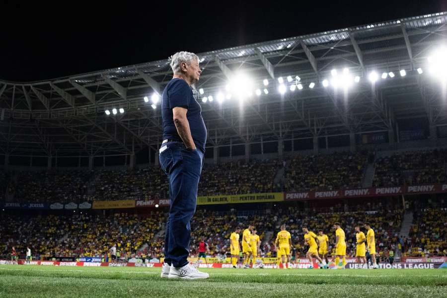 Selecționerul Mircea Lucescu a acordat un interviu pentru UEFA