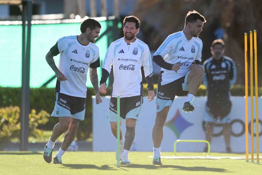 Scaloni sends emotional message to Messi ahead of final game: "Only nostalgia remains now"