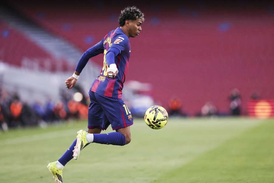 Lamine Yamal retorna ao Barcelona para esse jogo Lamine Yamal retorna ao Barcelona para esse jogo