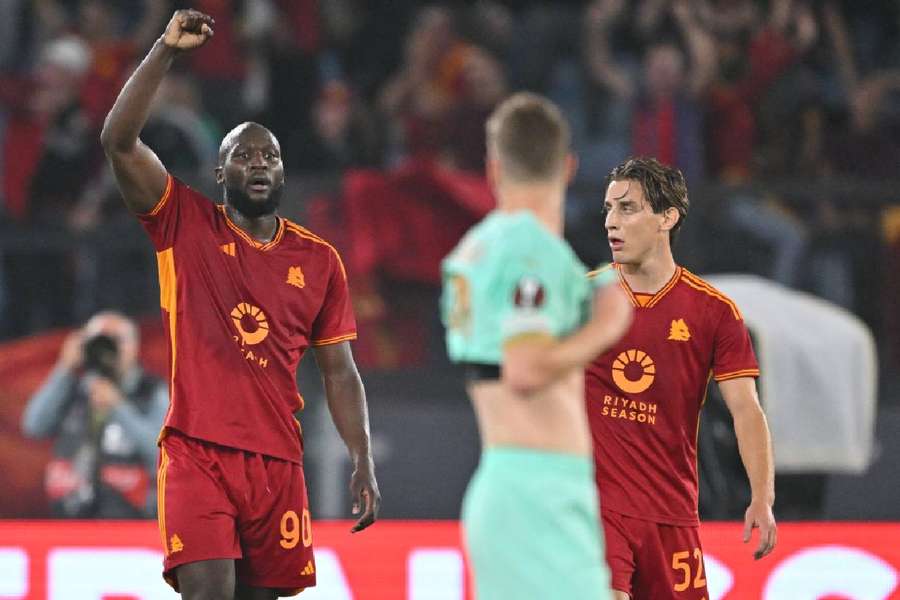 Gol de Lukaku manteve Roma 100% na Liga Europa