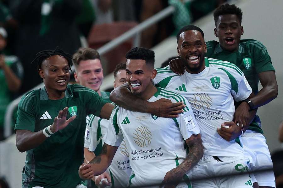 Galeno abriu o marcador na final da Champions Asiática