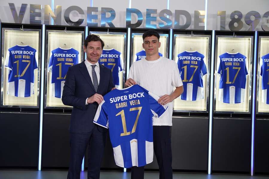 Gabri Veiga con Villas Boas