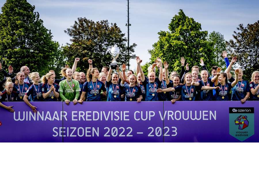 FC Twente prolongeert de Eredivisie Cup FC Twente prolongeert de Eredivisie Cup