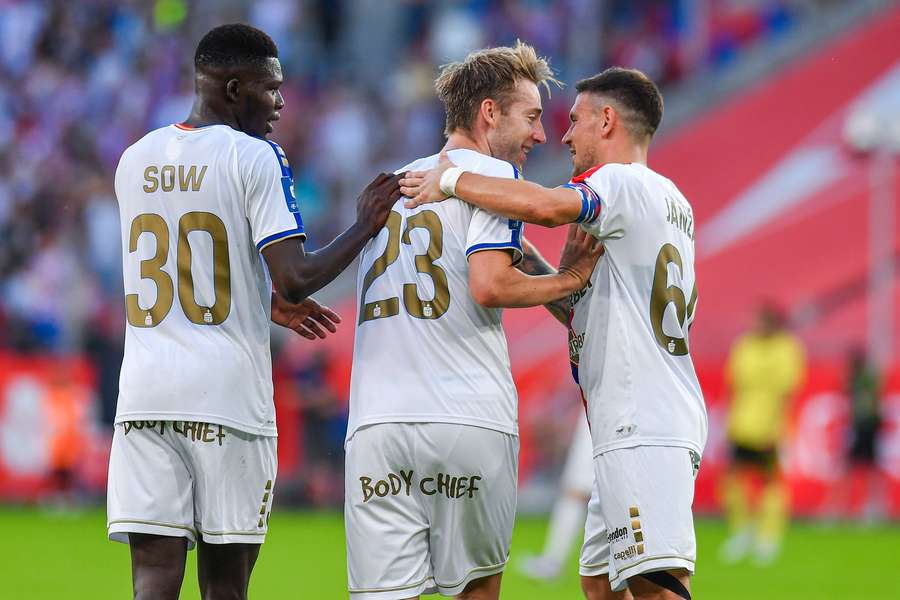 Niedziela z Ekstraklasą: Lechia wygrywa po thrillerze w Szczecinie, Górnik pokonuje Widzew
