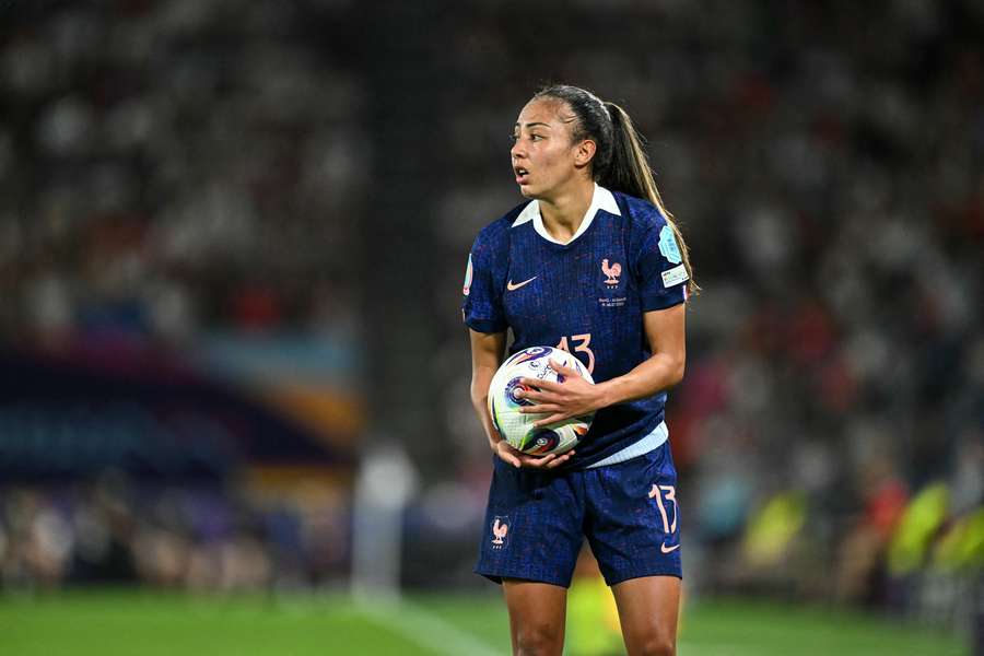 Selma Bacha, lateral-esquerda da seleção francesa
