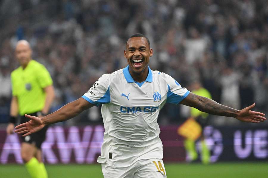 Igor Paixao célébrant son doublé avec l'Olympique de Marseille face à l'Ajax, en Ligue des champions, le 30 septembre 2025.