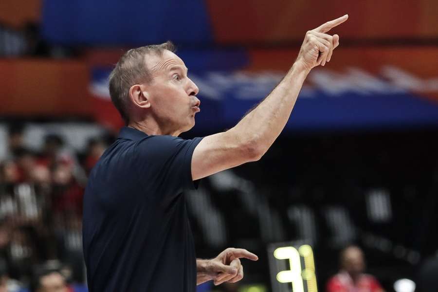 Vincent Collet et Jean-Aimé Toupane restent à la têtes des équipes de France de basket