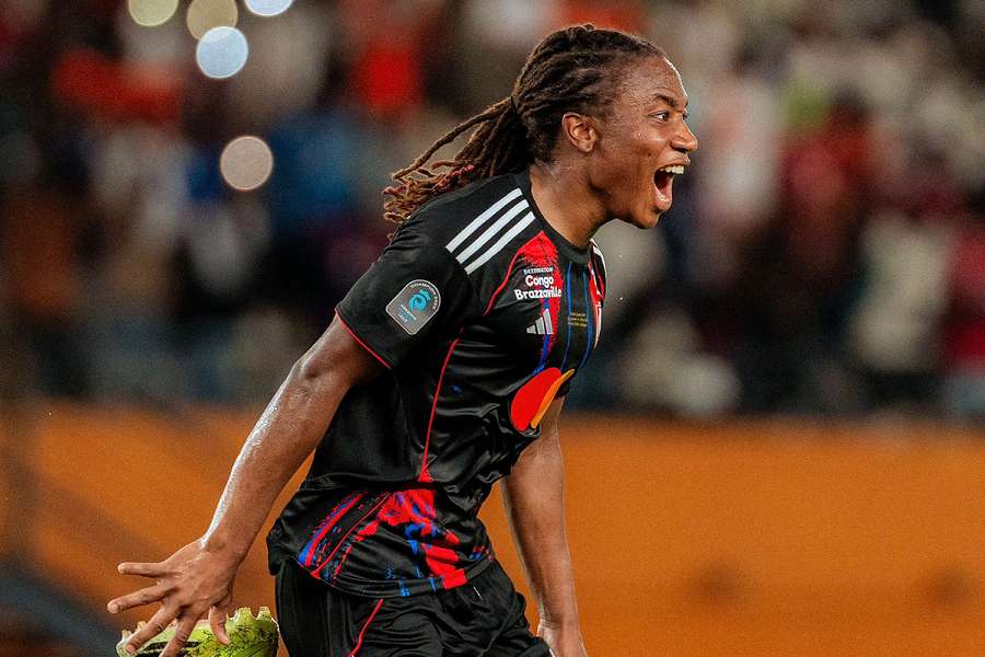 À Abidjan, l'OL Lyonnes remporte la toute première Coupe LFFP de l'histoire face au PSG