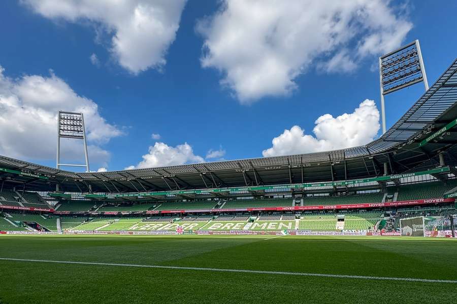 Werder Bremen wird die neue Saison wohl mit verringerter Stadionkapazität beginnen Werder Bremen wird die neue Saison wohl mit verringerter Stadionkapazität beginnen