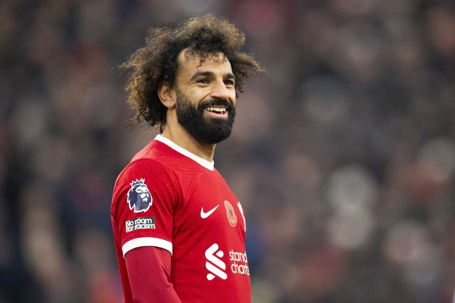 Antigo jogador do Liverpool critica Salah: Não consegue fazer um