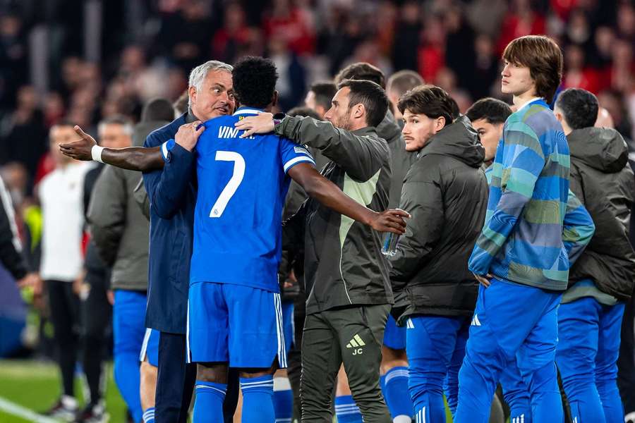 Mourinho i-a reproşat lui Vinicius modul în care a sărbătorit golul marcat pe Estadio da Luz