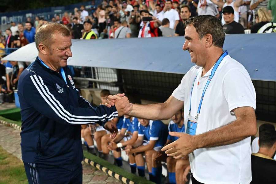 Dorinel Munteanu și Gheorghe Hagi se salută