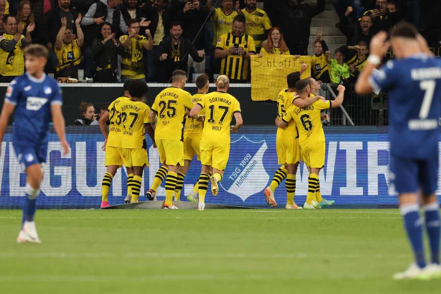 Udesejr sender Dortmund helt til tops i Bundesligaen