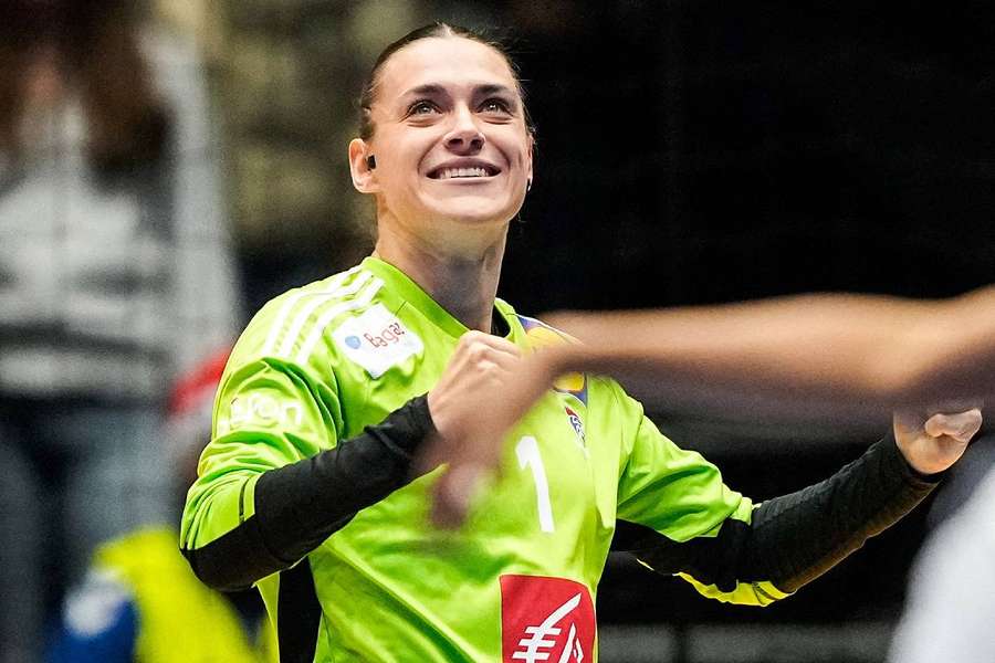 Laura Glauser lors de la rencontre entre la France et la Norvège lors du Championnat du monde de handball féminin à Trondheim.