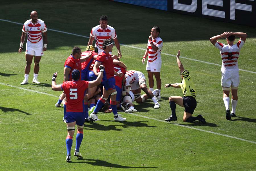 Chile enfrenta a história em sua estreia na Copa do Mundo de Rugby