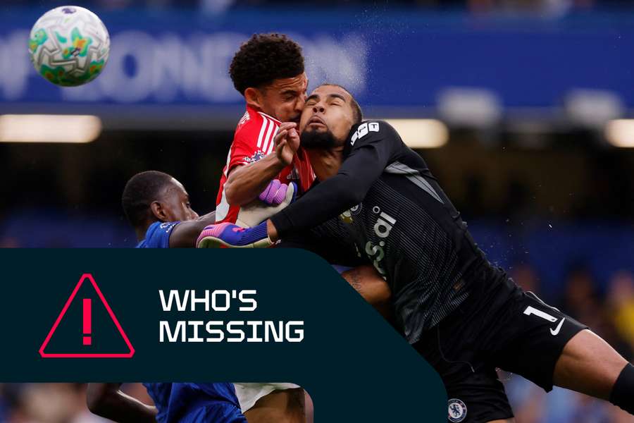 Nottingham Forest's Morgan Gibbs-White in action with Chelsea's Robert Sanchez