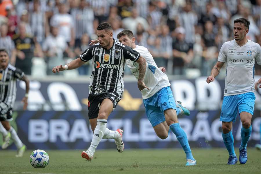 Galo teve importante vitória em confronto direto contra o Grêmio