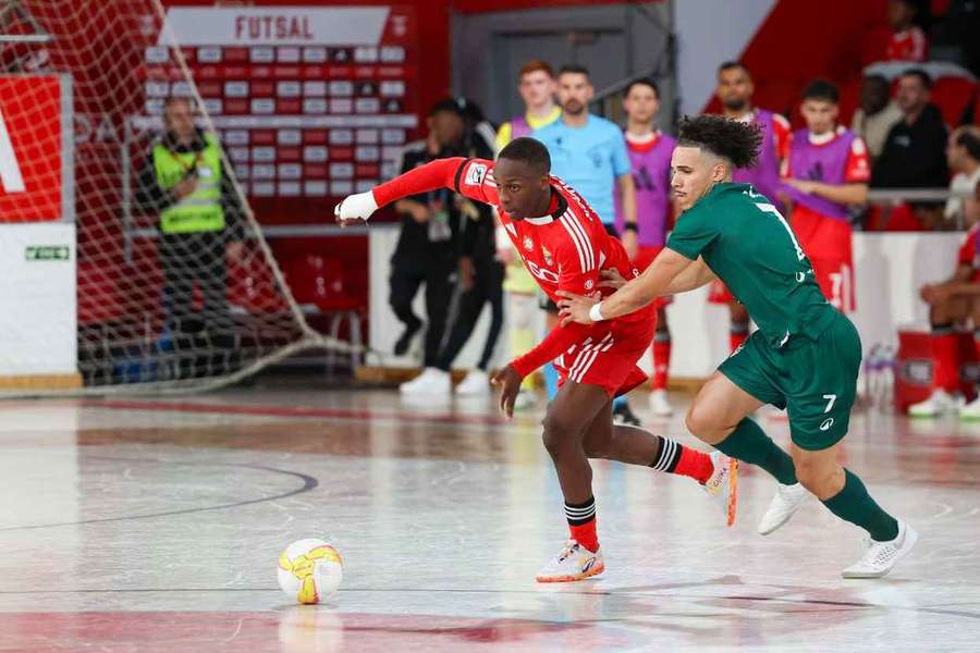 Benfica terminou a boa temporada dos Leões de Porto Salvo