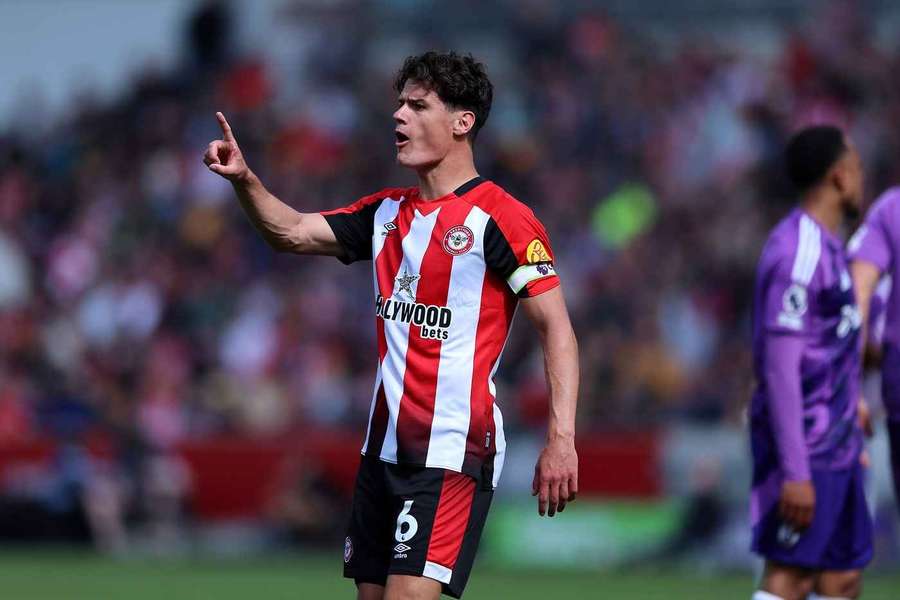 Christian Norgaard, capitão do Brentford