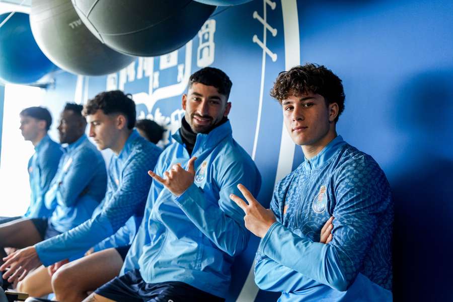 Alan Varela com André Miranda e Gabriel Brás