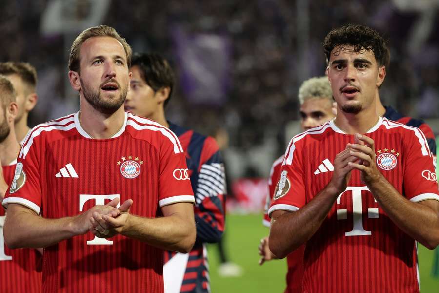 Kane und Pavlovic jubeln über das Weiterkommen im DFB-Pokal