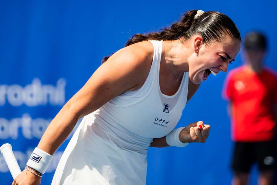 Tereza Valentová má na Prague Open nejvíce úspěšných náběhů na síť.