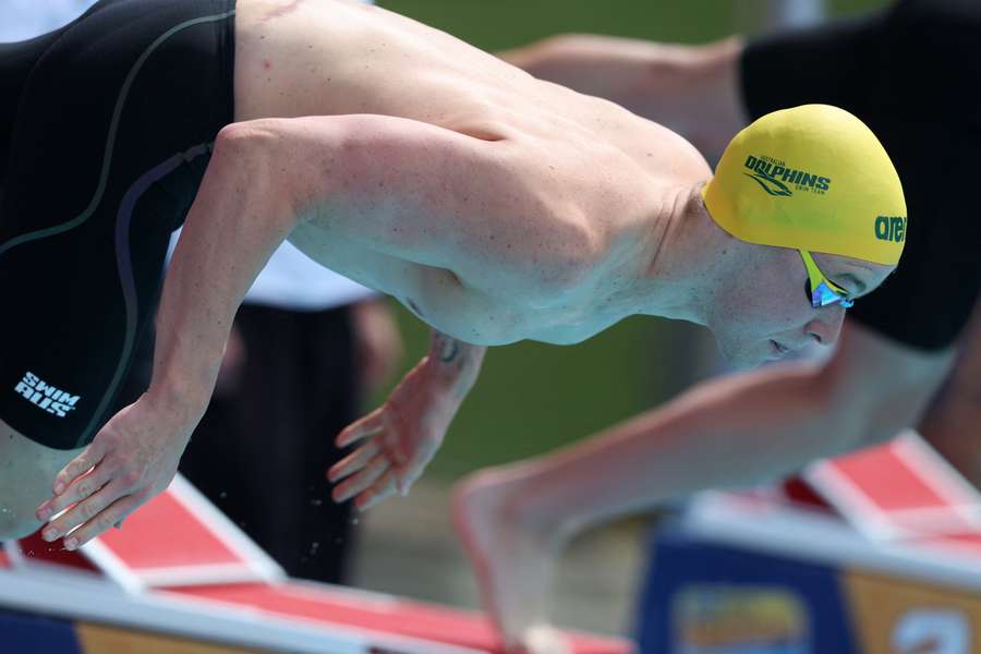 Sam Short iniciando su victoria en los 400 metros libre en los Campeonatos Pan Pacífico. Sam Short iniciando su victoria en los 400 metros libre en los Campeonatos Pan Pacífico.