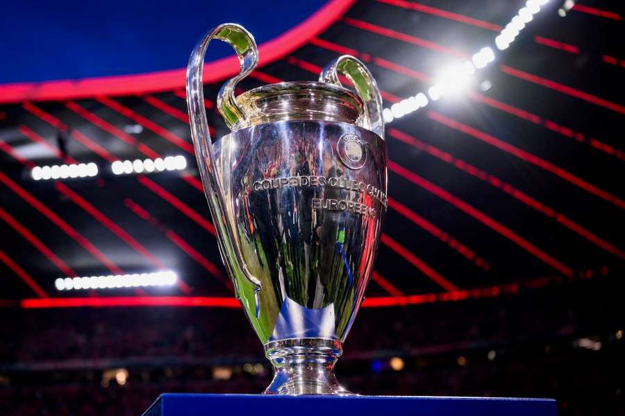 Die Münchner Allianz Arena bewirbt sich um das Champions-League-Finale 2028. Die Münchner Allianz Arena bewirbt sich um das Champions-League-Finale 2028.