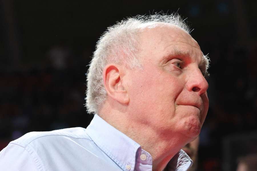 Hoeness passa a fazer parte da cooperativa de St. Pauli