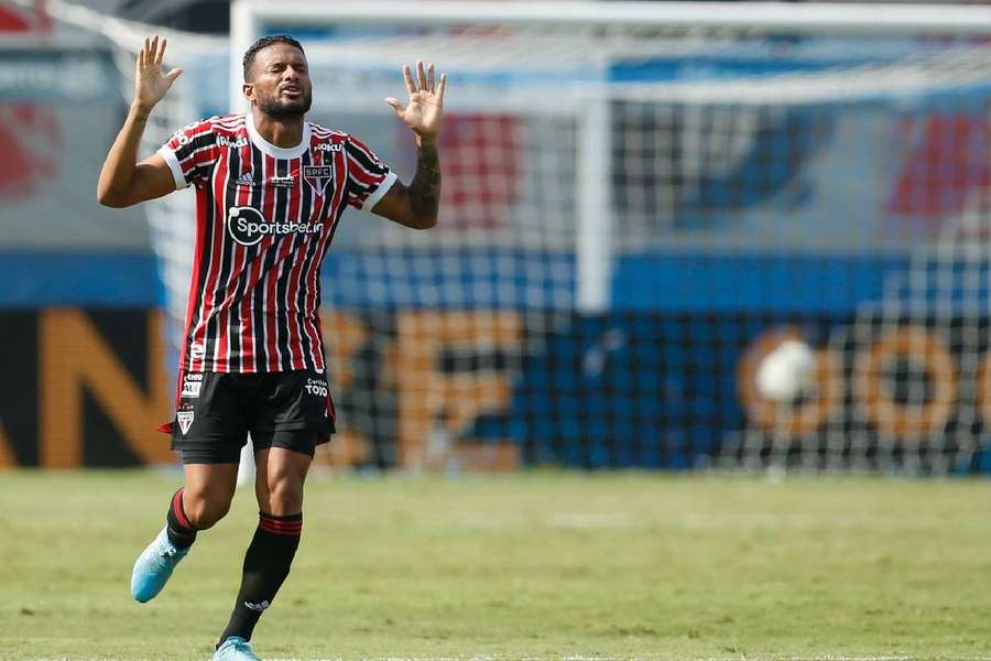 Reinaldo disputou 375 jogos com a camisa do São Paulo