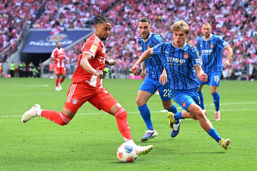 Olise ist zurzeit der vielleicht formstärkste Spieler Europas Olise ist zurzeit der vielleicht formstärkste Spieler Europas