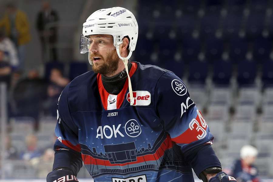 Tom Kühnhackl musste operiert werden. Tom Kühnhackl musste operiert werden.