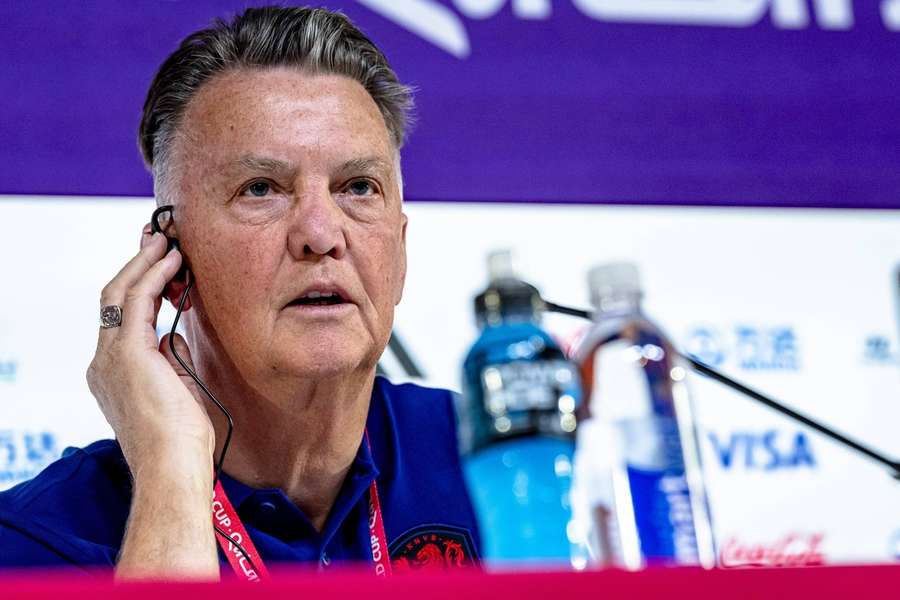 Van Gaal wil basisplaats Andries Noppert nog niet bevestigen; Depay niet in basis