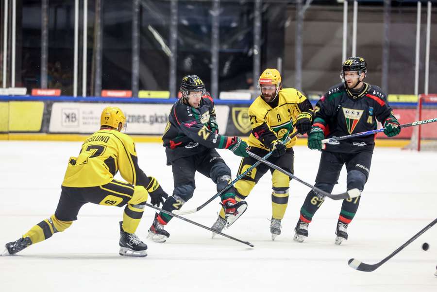 Zagłębie nowym liderem TAURON Hokej Ligi. Derby dla GKS Tychy i Unii Oświęcim Zagłębie nowym liderem TAURON Hokej Ligi. Derby dla GKS Tychy i Unii Oświęcim