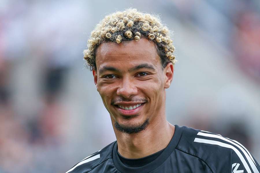 Ekitike lands in Liverpool to complete his medical this Tuesday ahead of £79M move Ekitike lands in Liverpool to complete his medical this Tuesday ahead of £79M move