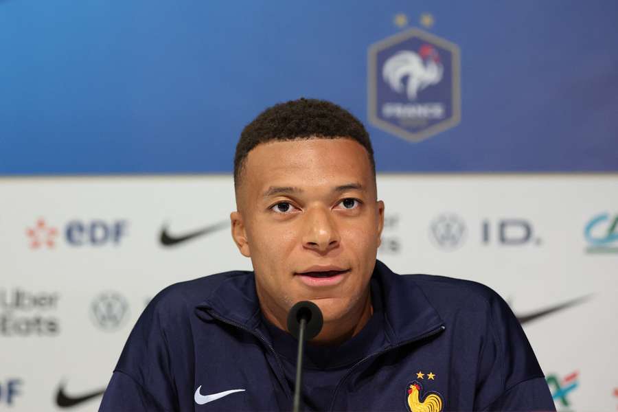 Mbappé habla en rueda de prensa