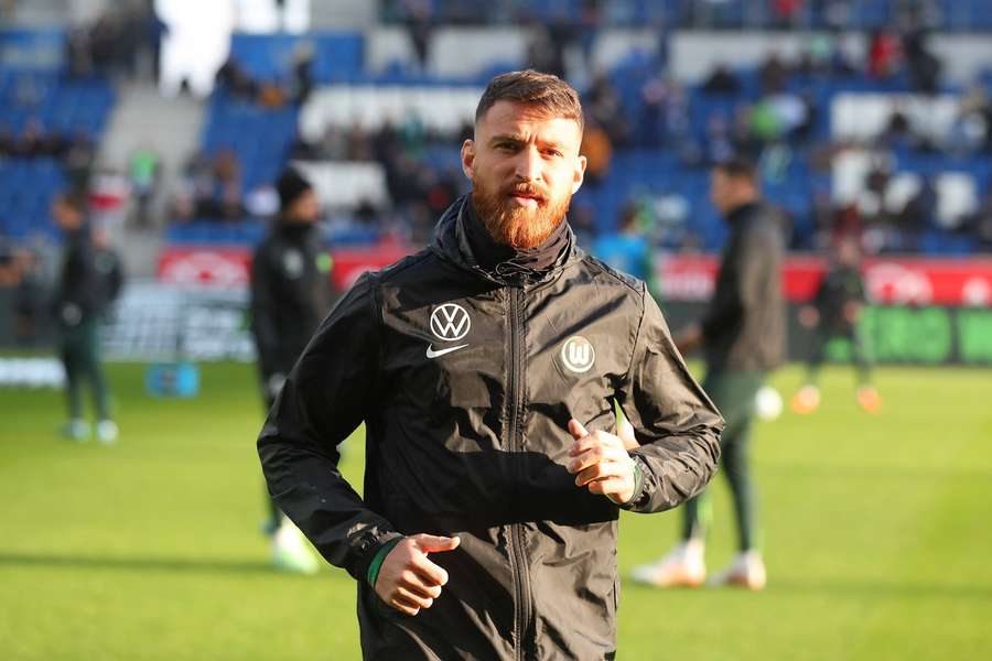 Salih Özcan regressa ao Borussia Dortmund