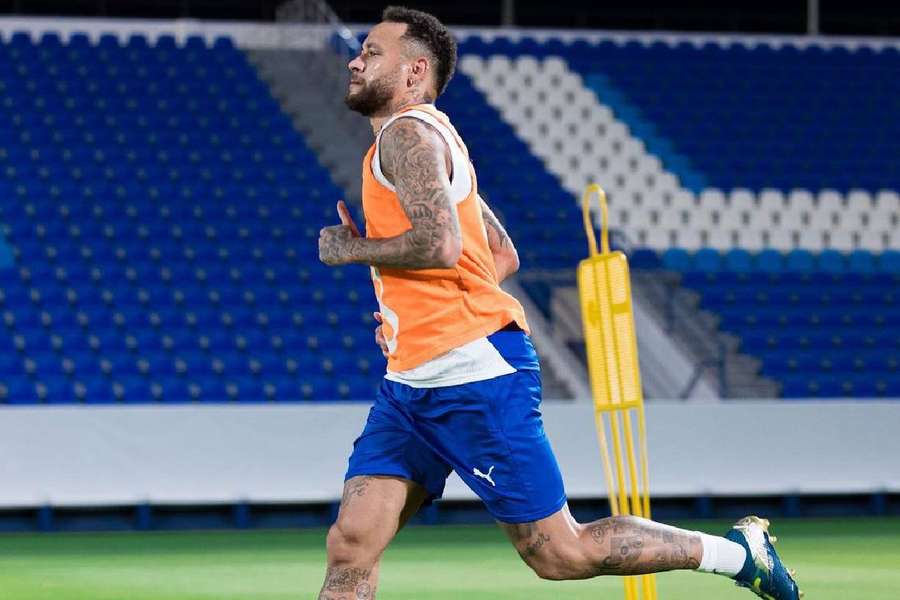 Neymar se lesionou em ação pela Seleção