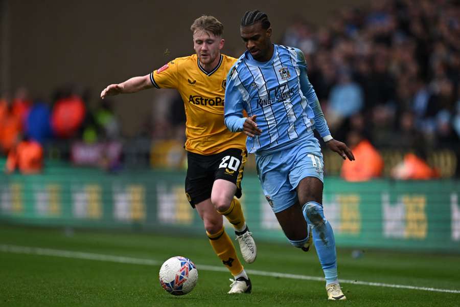 O Coventry está na semi desta temporada da FA Cup