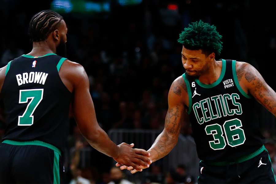 Os Boston Celtics continuam na liderança da Conferência Este