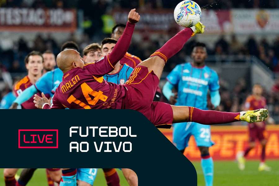 Malen fez os dois gols da Roma na vitória sobre o Cagliari