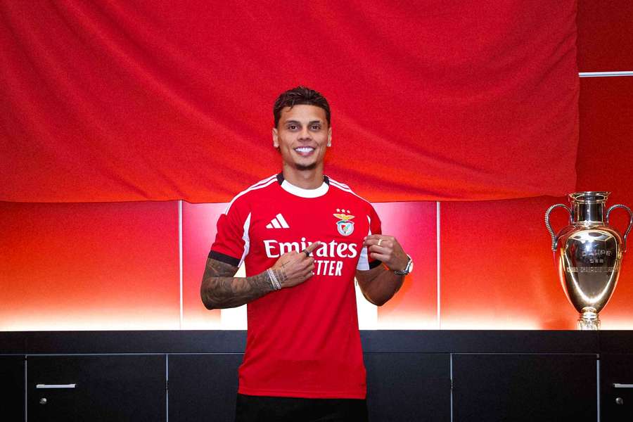 Richard Ríos firmó hasta 2030