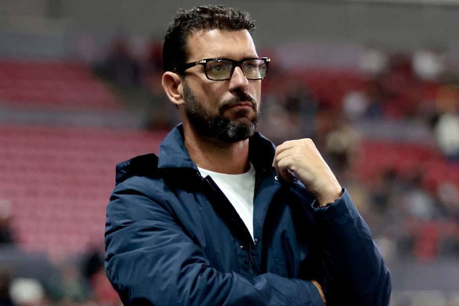 Alberto Espigares, en su primer encuentro con el Puebla