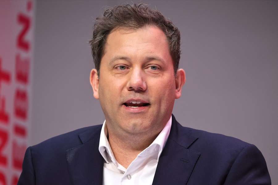 Lars Klingbeil hat sich zur anstehenden WM und einer möglichen deutschen Olympia-Bewerbung geäußert.