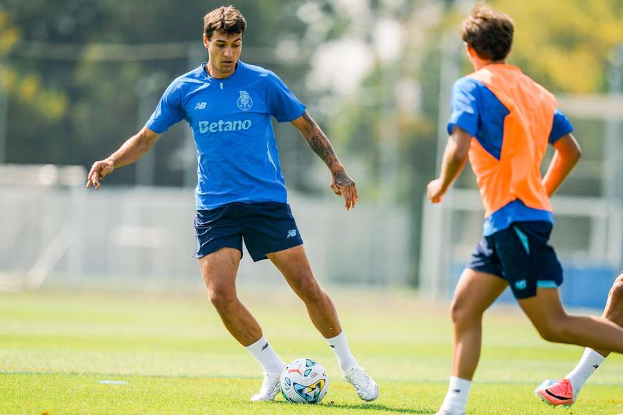 Kiwior no treino do FC Porto Kiwior no treino do FC Porto