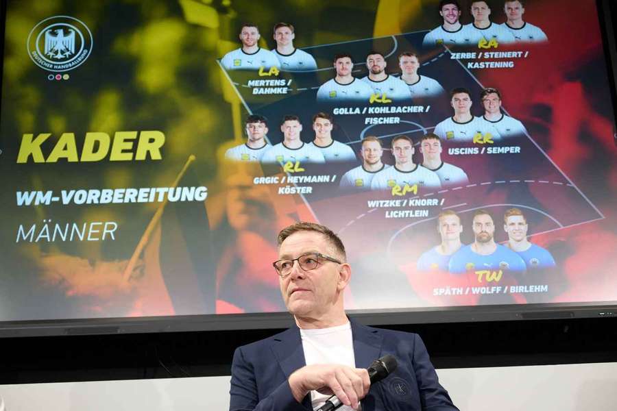 Handball-Bundestrainer Gislason bei der Kaderpräsentation