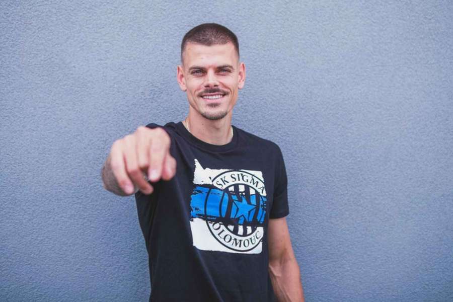 Kanonýr Jan Kliment je v plném tréninku. Kdy se v dresu Sigmy objeví na hřišti?