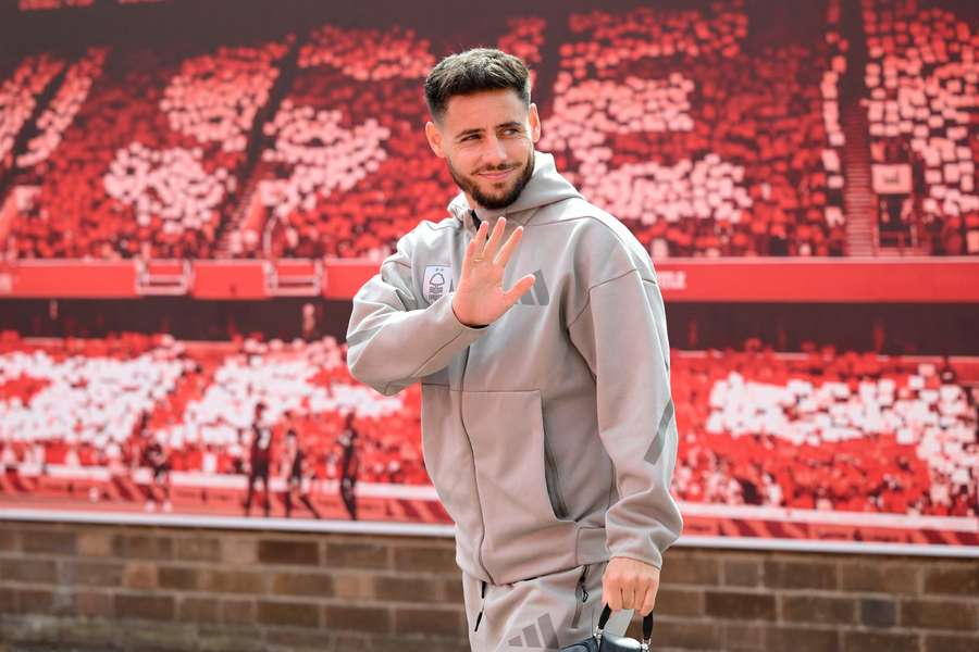 El Girona anuncia el fichaje del lateral zurdo Álex Moreno El Girona anuncia el fichaje del lateral zurdo Álex Moreno
